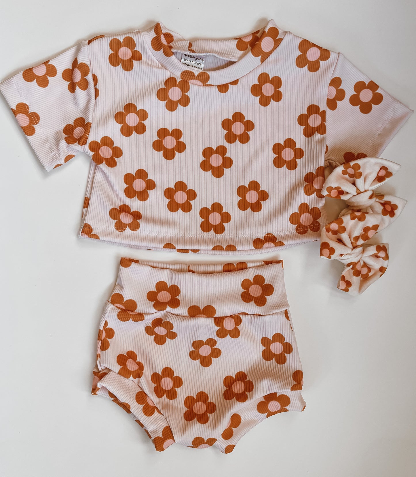 Boxy Top (crop) & Bummies