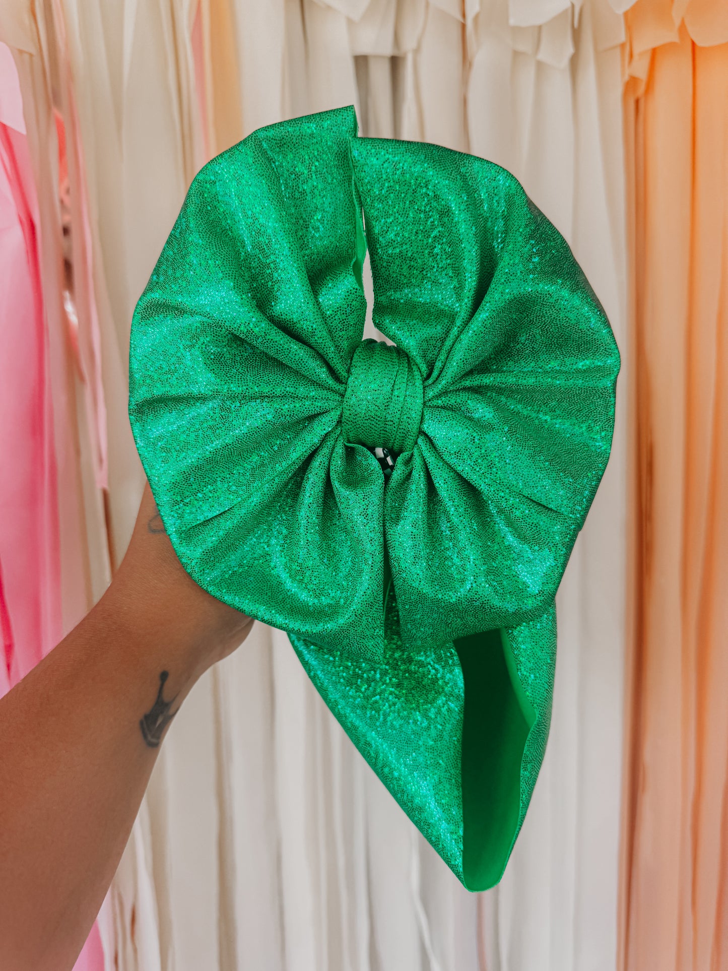 HOLO GREEN BOWS
