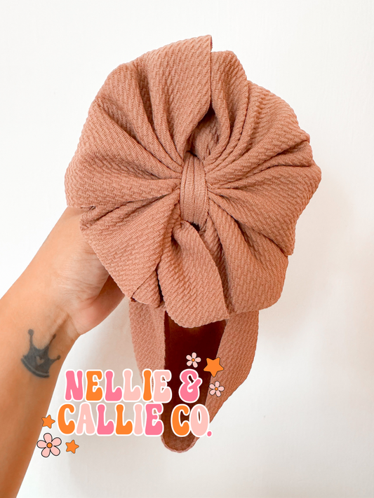 Mocha Bullet Bows
