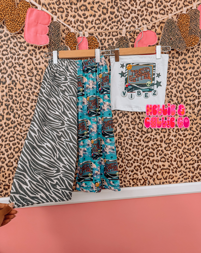 TRENDSETTER 2PC SET (leave size & style top in notes)